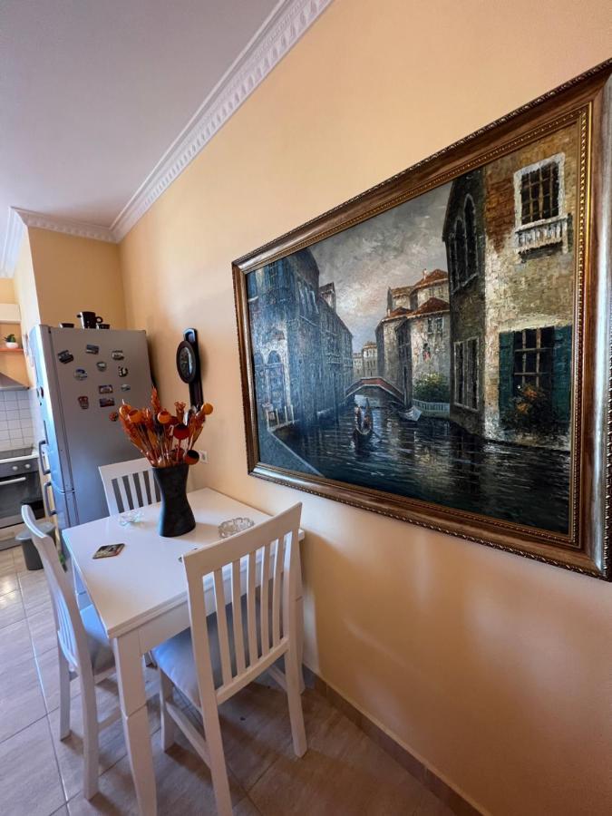 City Center Apartment In شكودر المظهر الخارجي الصورة
