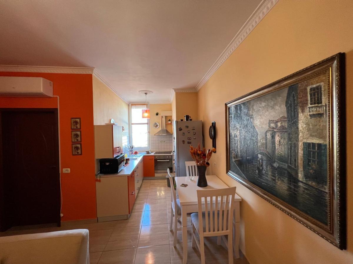 City Center Apartment In شكودر المظهر الخارجي الصورة